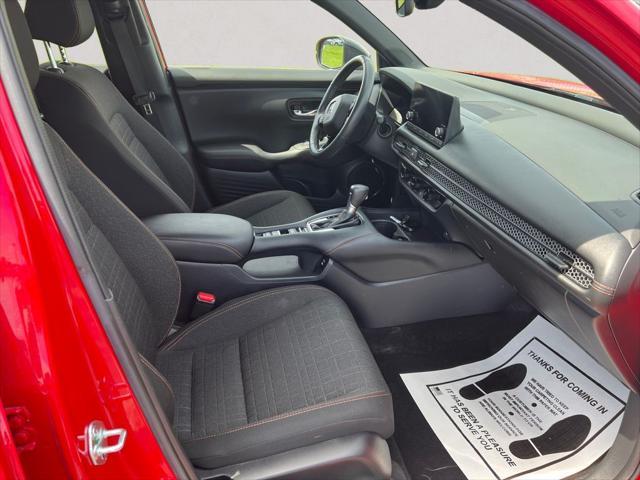 Photo of 2024 Milano Red Honda HR-V