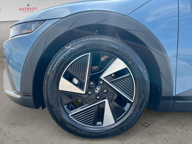 Photo of 2025 Lucid Blue Hyundai IONIQ 5