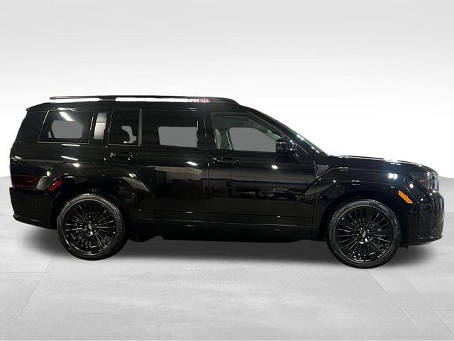 Photo of 2026 Phantom Black Hyundai SANTA FE HEV