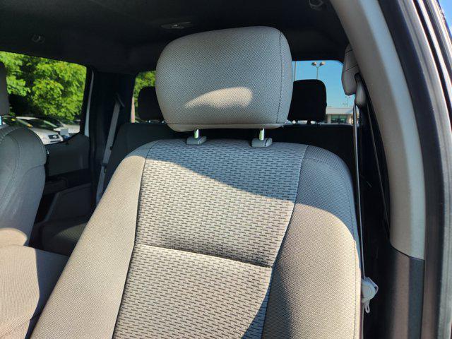 Photo of 2017 Oxford White Ford F-150