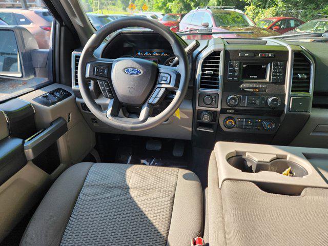 Photo of 2017 Oxford White Ford F-150
