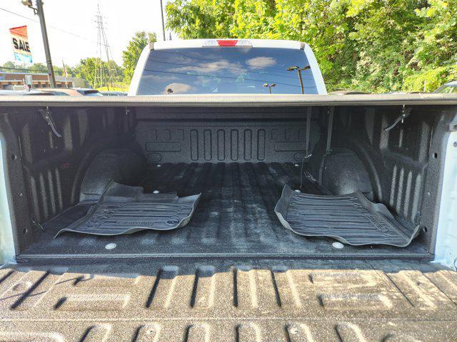 Photo of 2017 Oxford White Ford F-150