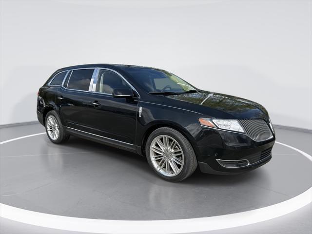 2014 Lincoln MKT
