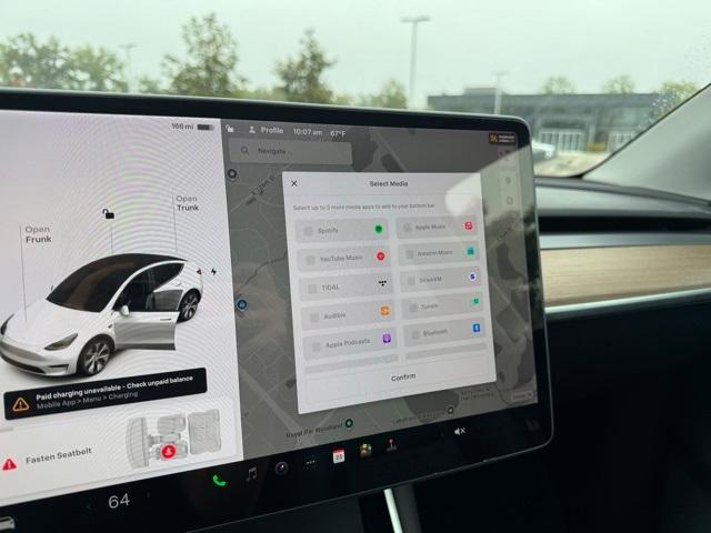 Photo of 2021 White Tesla Model Y
