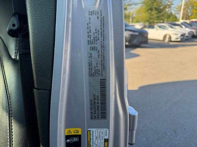 Photo of 2022 Silver Zynith Clearcoat Jeep Wrangler Unlimited 4xe