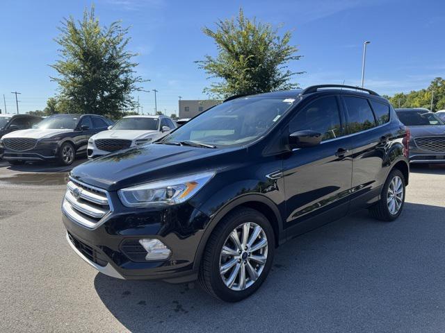 Photo of 2019 Black Ford Escape
