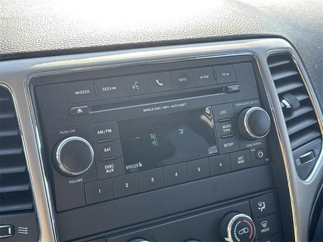 Photo of 2012 Black Forest Green Pearlcoat Jeep Grand Cherokee