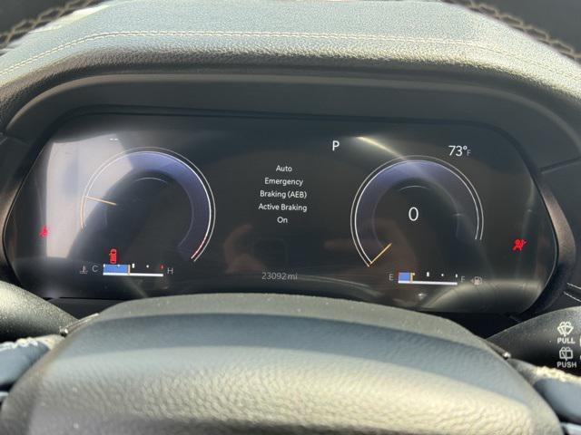 Photo of 2022 Metallic Jeep Grand Cherokee L
