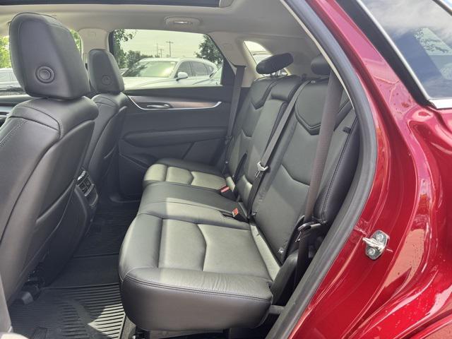 Photo of 2019 Red Horizon Tintcoat Cadillac XT5