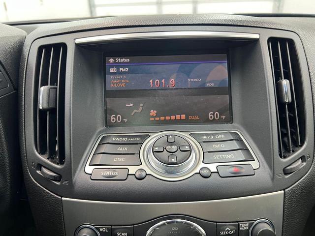 Photo of 2012 Gray INFINITI G25x
