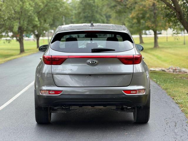 Photo of 2019 Gray Kia Sportage