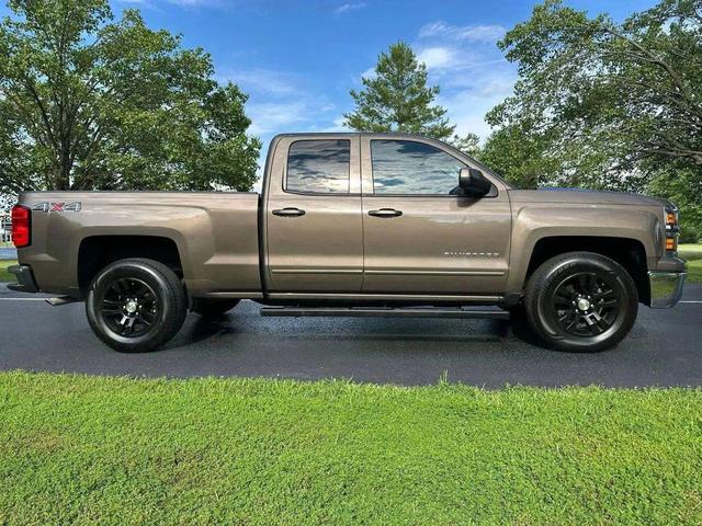 Photo of 2015 Brown Chevrolet Silverado 1500