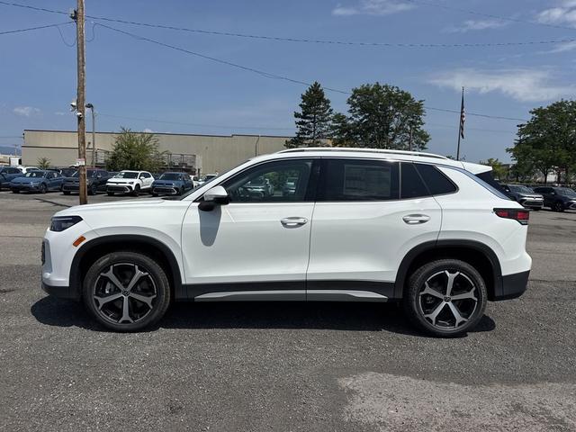Photo of 2025 Pure White Volkswagen Tiguan