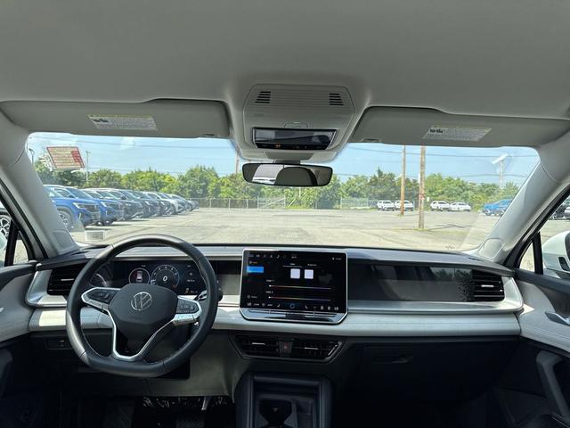 Photo of 2025 Pure White Volkswagen Tiguan