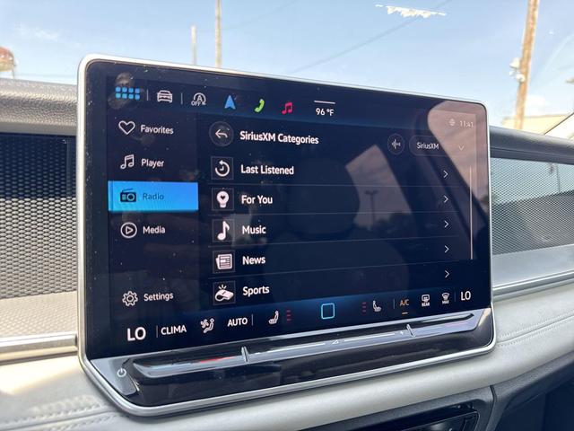 Photo of 2025 Pure White Volkswagen Tiguan