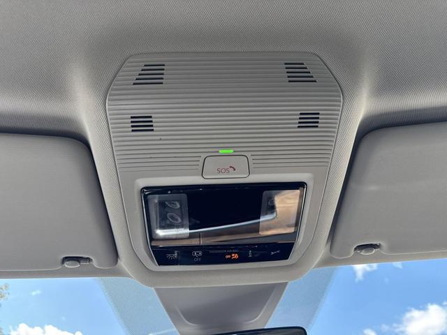 Photo of 2024 Platinum Gray Metallic Volkswagen Atlas