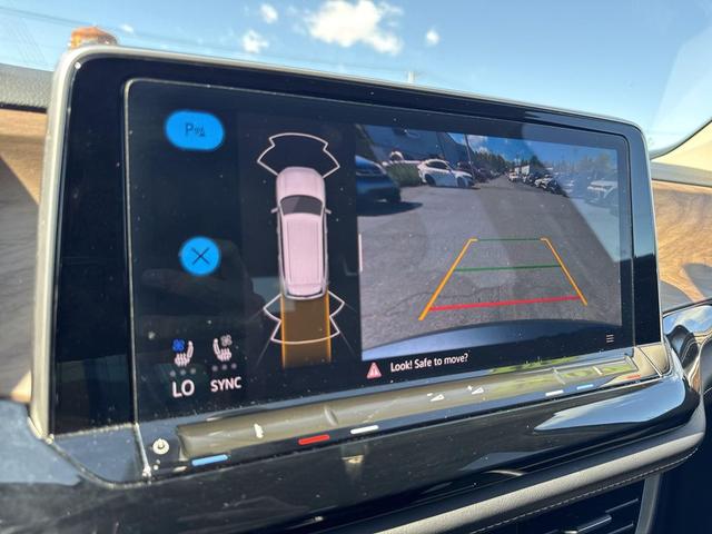Photo of 2024 Platinum Gray Metallic Volkswagen Atlas