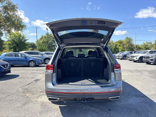 Photo of 2024 Platinum Gray Metallic Volkswagen Atlas