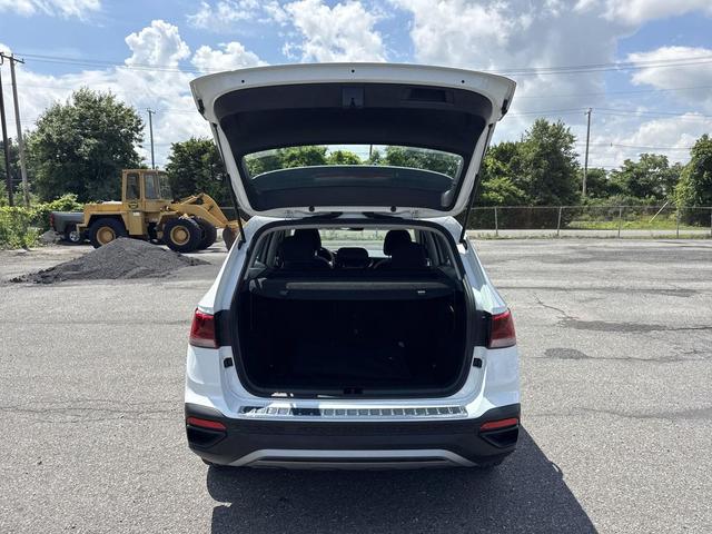 Photo of 2023 Pure White Volkswagen Taos
