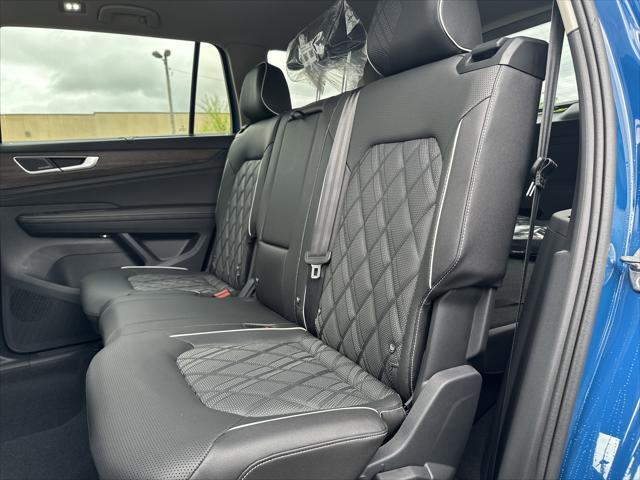 Photo of 2025 Mountain  Lake Blue Volkswagen Atlas