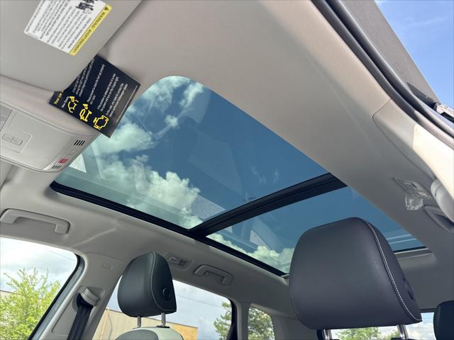 Photo of 2025 Platinum Gray Metallic Volkswagen Taos
