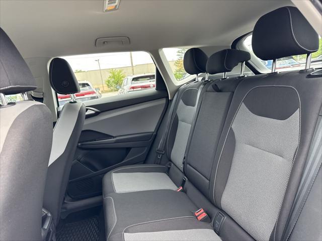 Photo of 2022 Pure White Volkswagen Taos