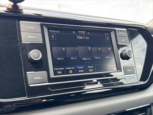Photo of 2022 Pure White Volkswagen Taos