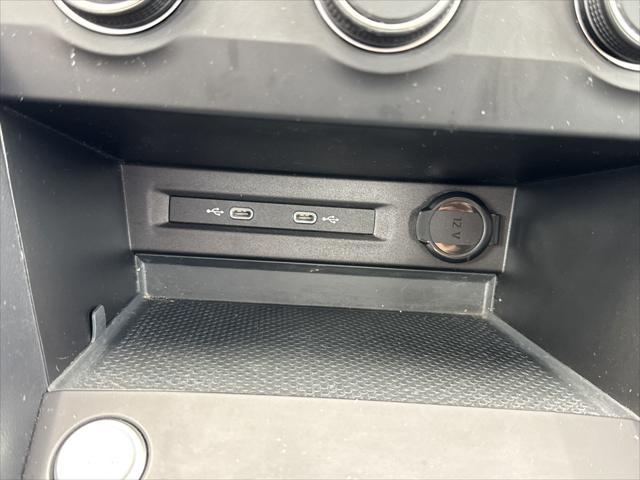 Photo of 2022 Pure White Volkswagen Taos