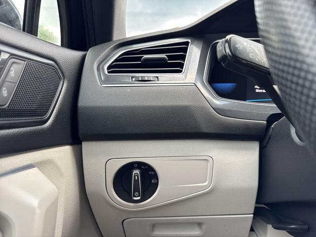 Photo of 2022 Deep Black Pearl Volkswagen Tiguan