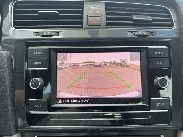 Photo of 2019 Night Blue Volkswagen Golf Alltrack