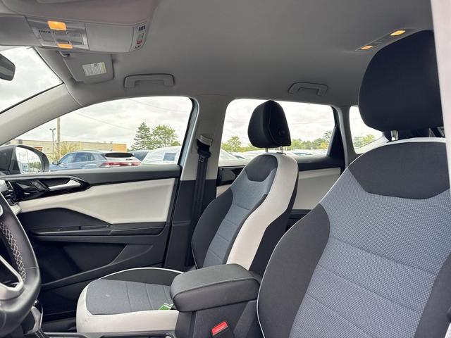 Photo of 2025 Silver Metallic Volkswagen Taos