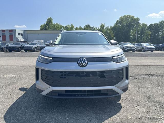 Photo of 2025 Pyrite Silver Metallic Volkswagen Tiguan