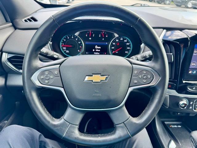 Photo of 2023 Mosaic Black Metallic Chevrolet Traverse