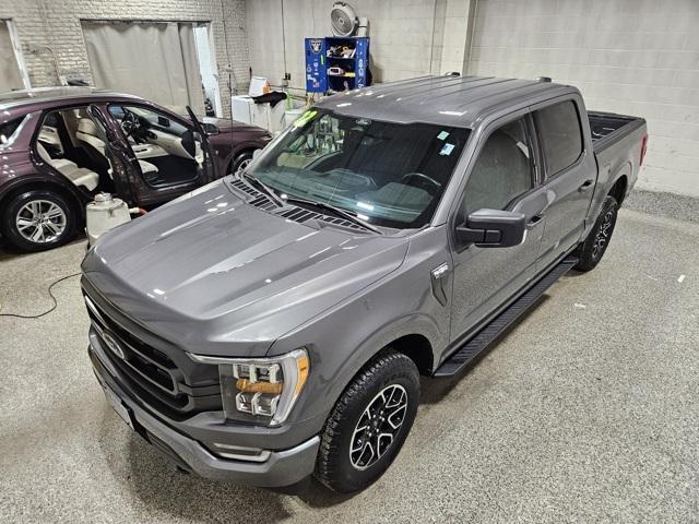 Photo of 2022 Carbonized Gray Metallic Ford F-150