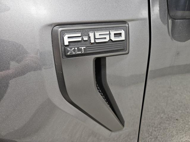 Photo of 2022 Carbonized Gray Metallic Ford F-150