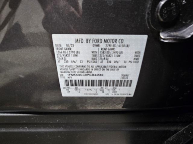 Photo of 2023 Carbonized Gray Metallic Ford Explorer