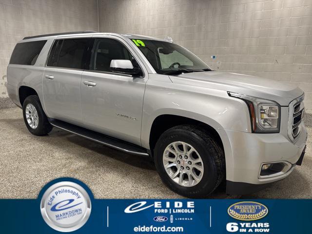 Photo of 2019 Quicksilver Metallic GMC Yukon XL