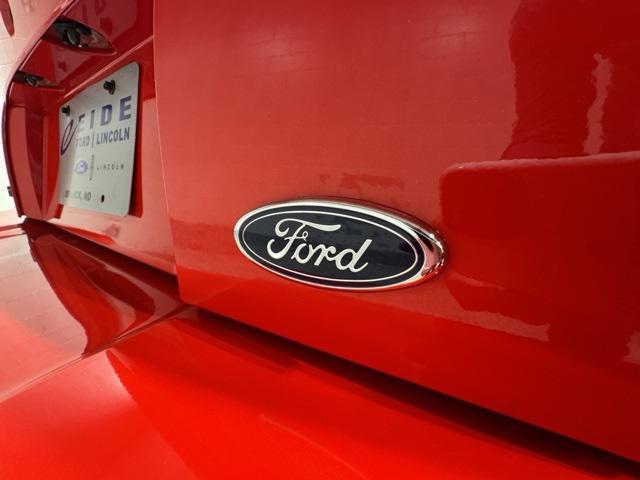 Photo of 2001 Performance Red Clearcoat Ford Mustang