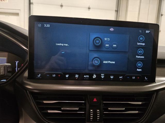 Photo of 2024 Carbonized Gray Metallic Ford Escape