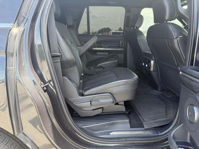 Photo of 2024 Dark Matter Gray Metallic Ford Expedition Max