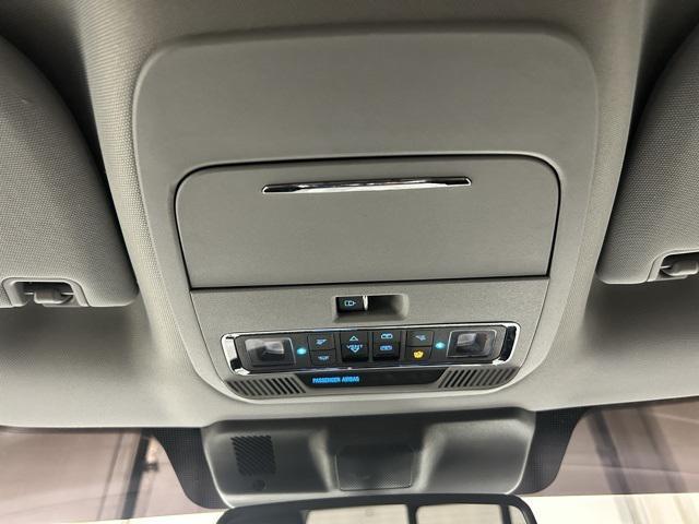 Photo of 2021 Star White Metallic Tri-Coat Ford F-150