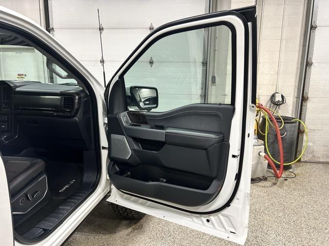 Photo of 2021 Star White Metallic Tri-Coat Ford F-150