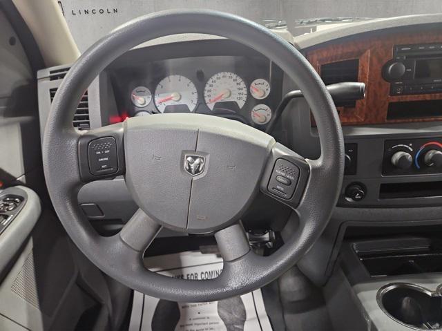 Photo of 2006 Flame Red Clearcoat Dodge Ram 2500