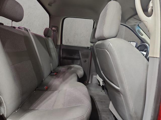 Photo of 2006 Flame Red Clearcoat Dodge Ram 2500