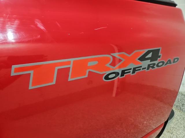 Photo of 2006 Flame Red Clearcoat Dodge Ram 2500