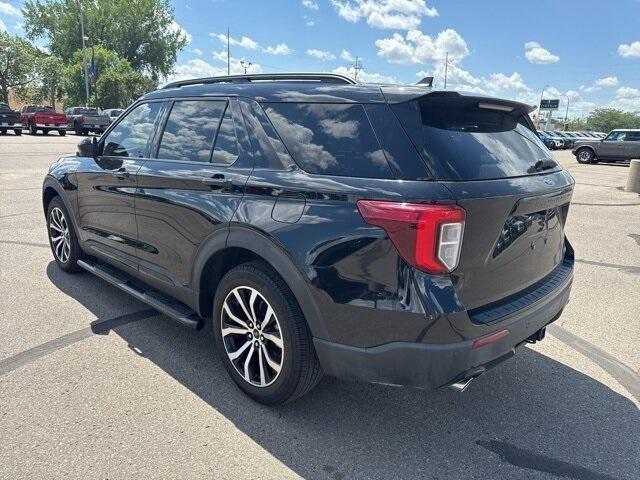 Photo of 2022 Agate Black Metallic Ford Explorer