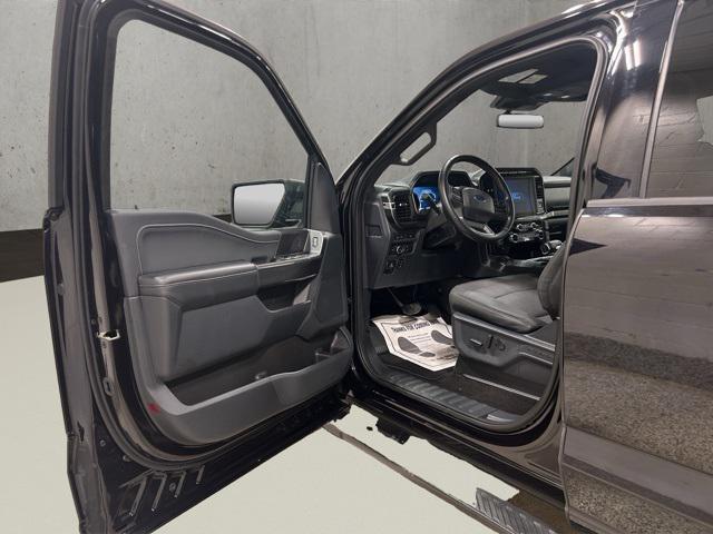 Photo of 2022 Agate Black Metallic Ford F-150