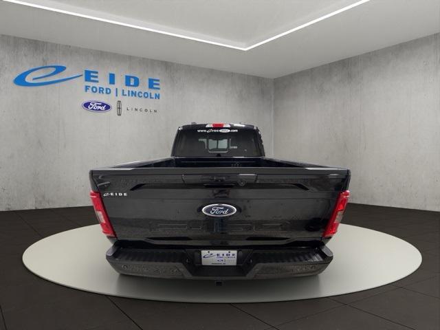 Photo of 2022 Agate Black Metallic Ford F-150