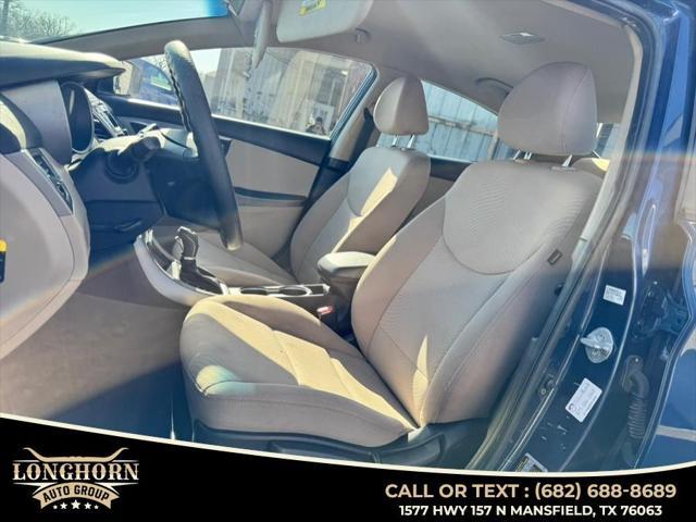 Photo of 2015 Windy Sea Blue Hyundai ELANTRA