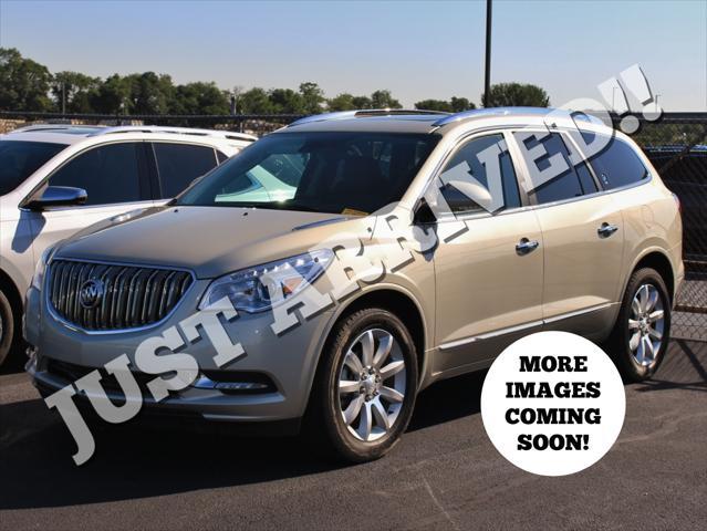 Photo of 2015 Champagne Silver Metallic Buick Enclave